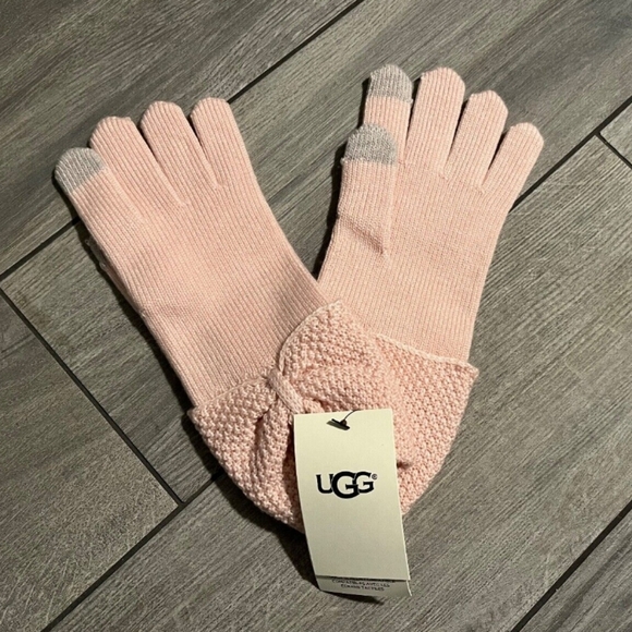 UGG AUSTRALIA TECH KNIT BOW GLOVES, PINK - ONE SIZE - Picture 2 of 3
